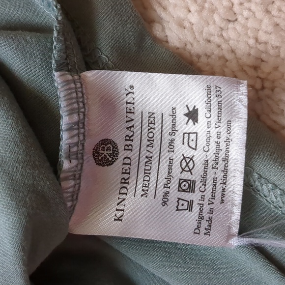 Kindred Bravely Jane Nursing Pajama Top Size M - Picture 3 of 7